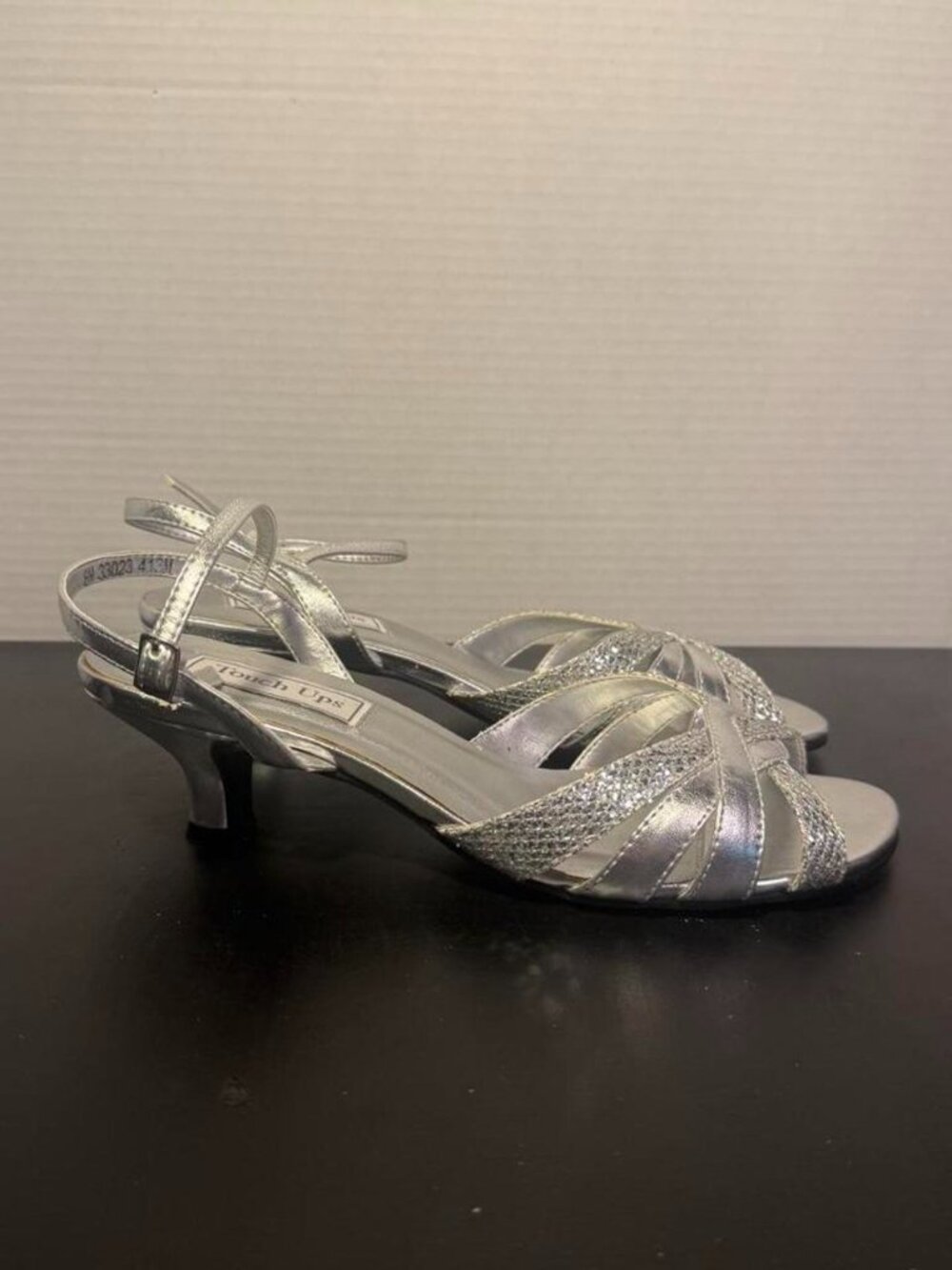 Touch up size 8 Silver sparkly kitten heels silver sandals with adjustable strap